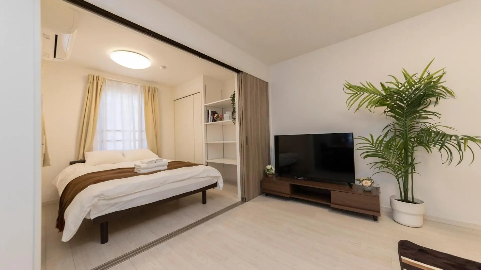 Fl Residence Shinjuku Gyoen V Tokyo Apartment